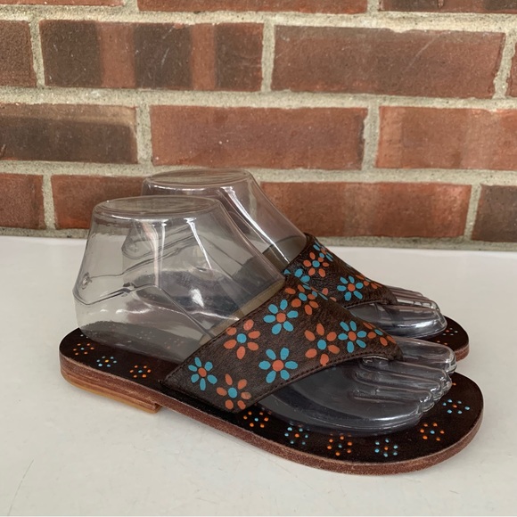 Mystique Boutique Shoes - Mystique Black Leather printed Flat Heel Thong Flip Flop Sandals US 6 M NEW